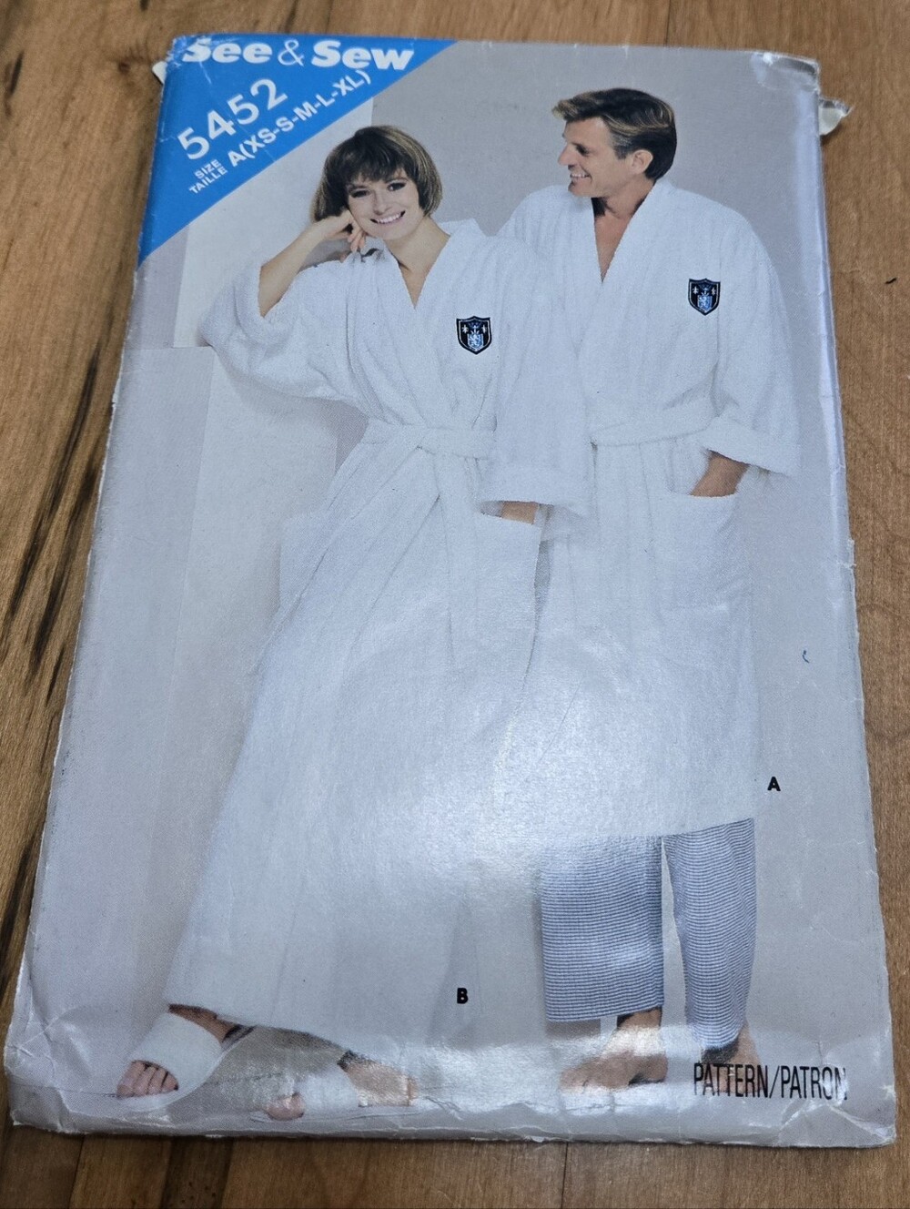 Vintage Butterick See & Sew 5452 Unisex Kimono Style Loungewear Robe Pattern